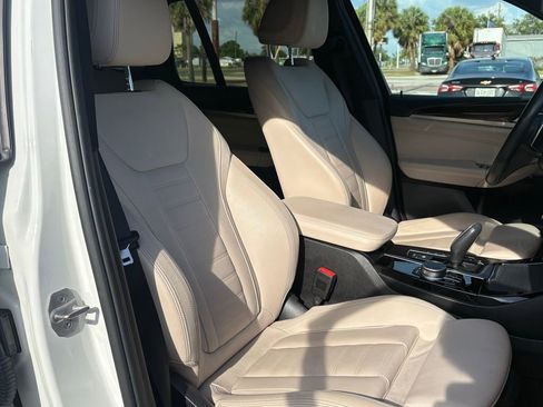 Used 2021 BMW X3 xDrive30i w/ Premium Package image 17