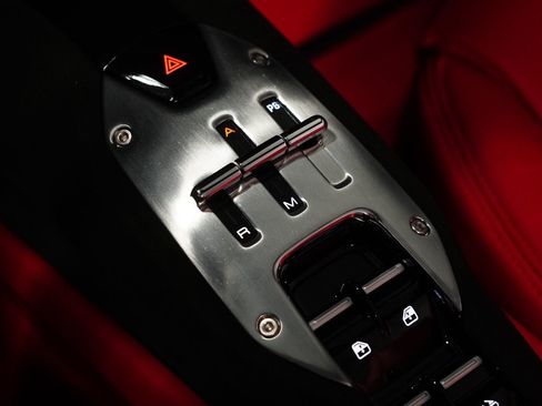 Used 2023 Ferrari 296 GTS RWD image 25