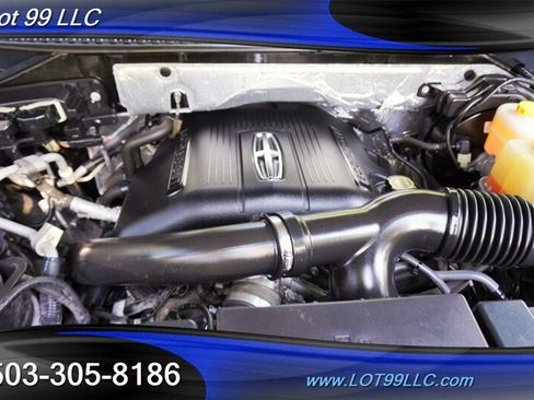 Used 2017 Lincoln Navigator Select AWD/4WD image 22
