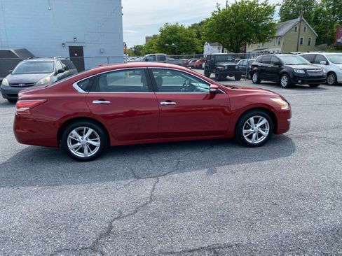 Used 2013 Nissan Altima 2.5 SL FWD image 6