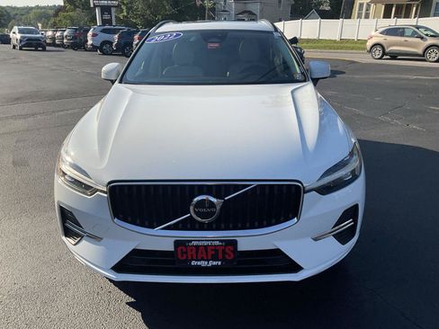 Used 2022 Volvo XC60 B5 Momentum AWD/4WD image 6