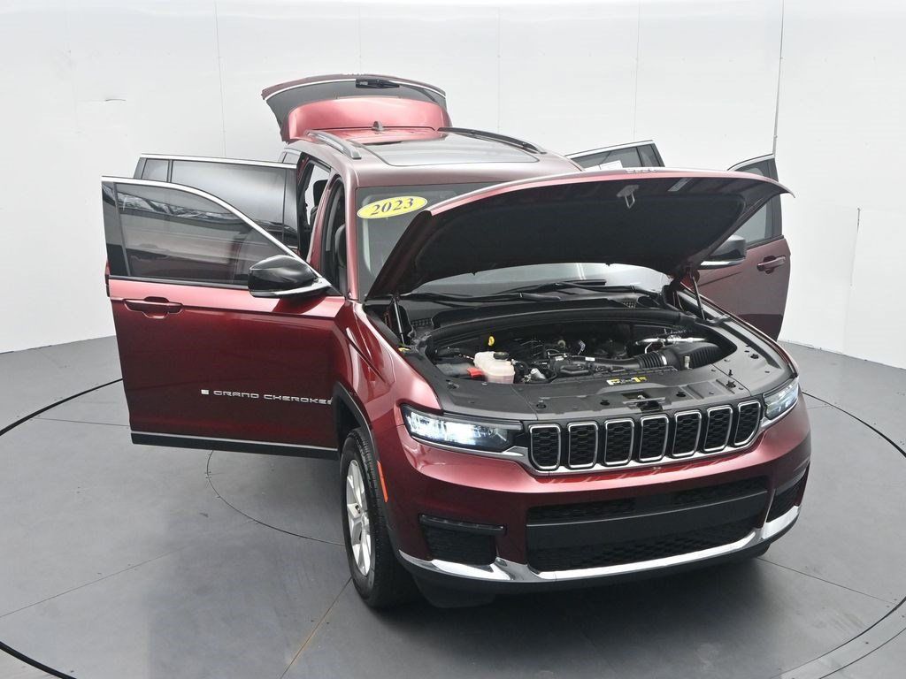 Used 2023 Jeep Grand Cherokee L Limited RWD image 42
