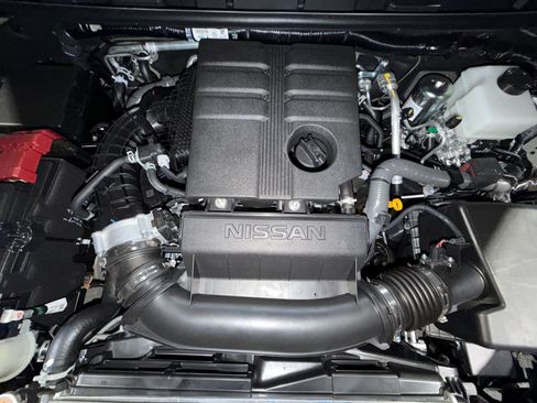 New 2026 Nissan Frontier PRO-4X w/ Tow Package AWD/4WD image 22