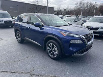 Used 2021 Nissan Rogue SV w/ Premium Package