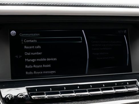 Used 2022 Rolls-Royce Cullinan Black Badge image 24