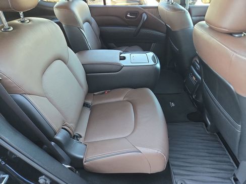 Used 2024 INFINITI QX80 Premium Select w/ Cargo Package image 20