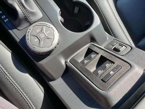 New 2025 Ford Bronco Big Bend image 23