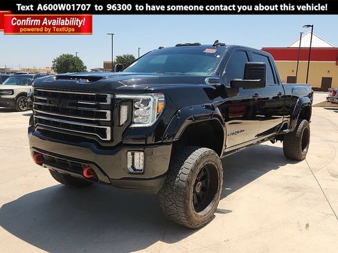 Used 2022 GMC Sierra 2500 AT4 AWD/4WD image 1
