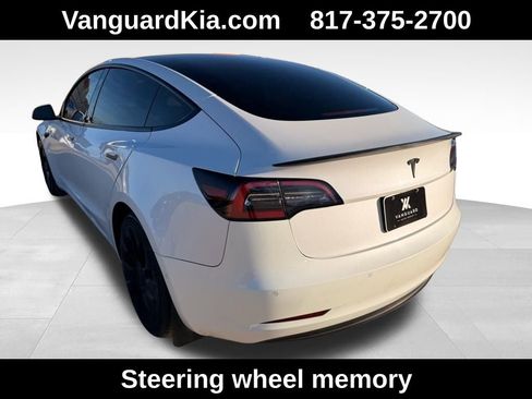 Used 2021 Tesla Model 3 Standard Range Plus image 2