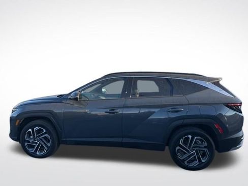 Used 2025 Hyundai Tucson Limited AWD/4WD image 8