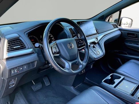 Certified 2025 Honda Odyssey Sport-L image 11