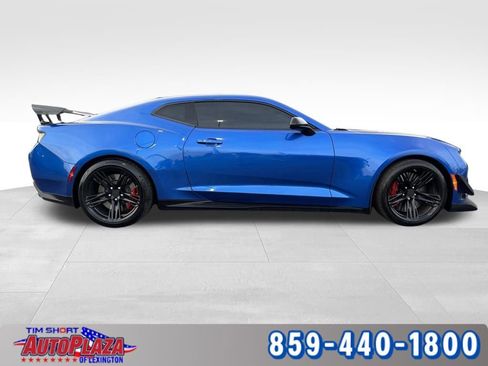 Used 2018 Chevrolet Camaro ZL1 image 25
