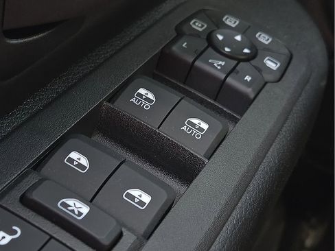 New 2026 RAM 2500 Warlock AWD/4WD image 16