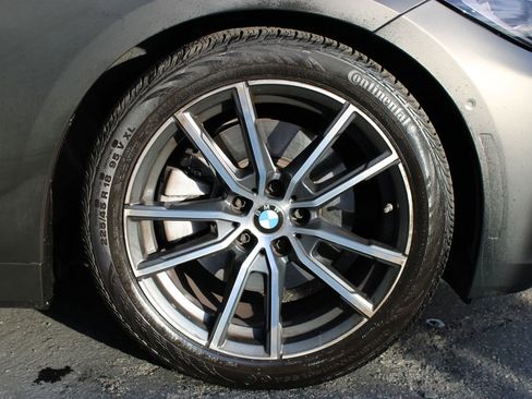 Used 2021 BMW 430i Coupe w/ Convenience Package image 16