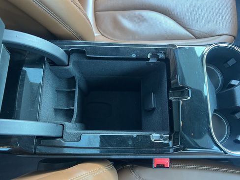 Used 2022 Lincoln Nautilus Reserve image 26