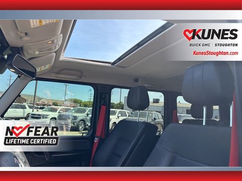Used 2017 Mercedes-Benz G 550 image 31