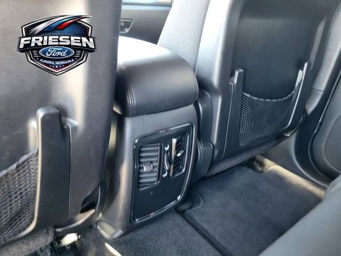 Used 2015 Jeep Grand Cherokee Laredo w/ Quick Order Package 23E image 22