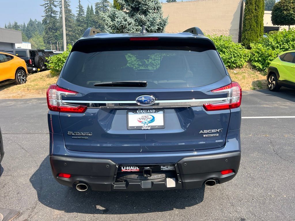Used 2023 Subaru Ascent Limited AWD/4WD image 8