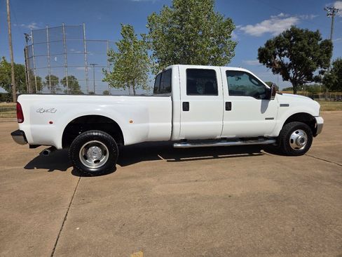 Used 2006 Ford F350 King Ranch AWD/4WD image 31