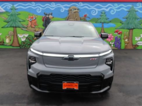 Certified 2025 Chevrolet Silverado EV RST AWD/4WD image 2