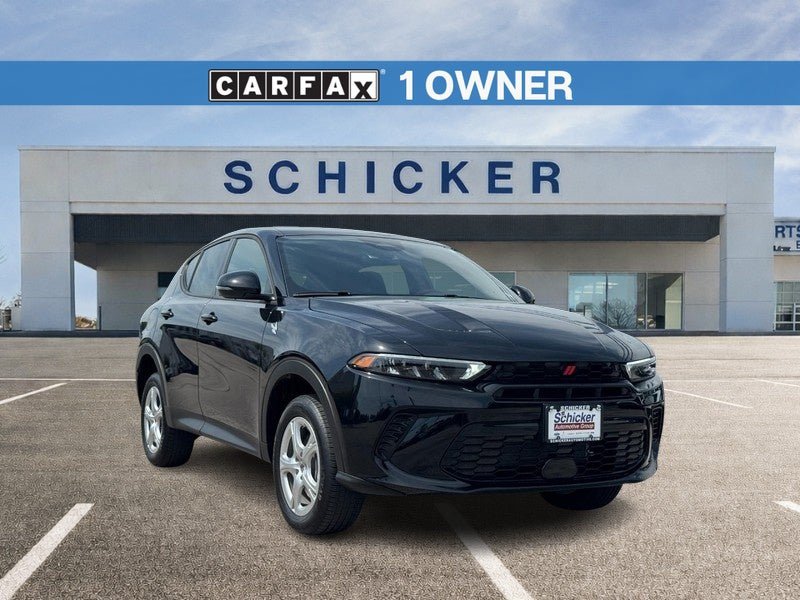 Used 2024 Dodge Hornet GT w/ Cold Weather Group AWD/4WD image 1