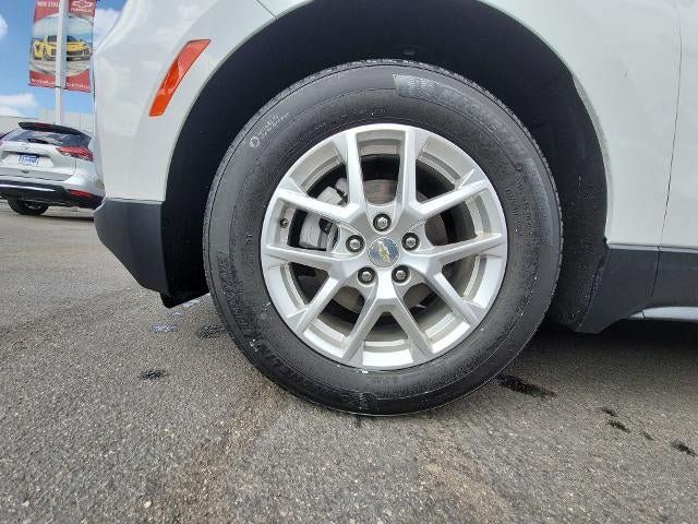 Used 2023 Chevrolet Equinox LT FWD image 31