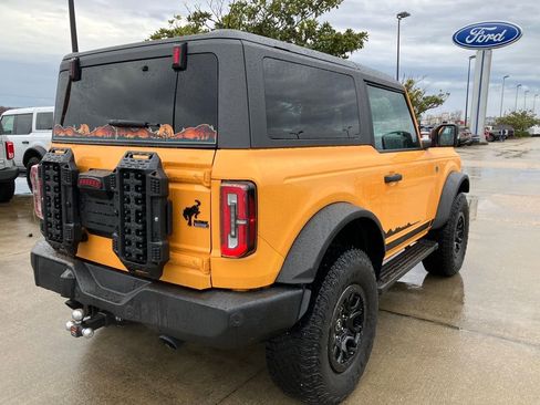 Certified 2022 Ford Bronco Wildtrak image 5