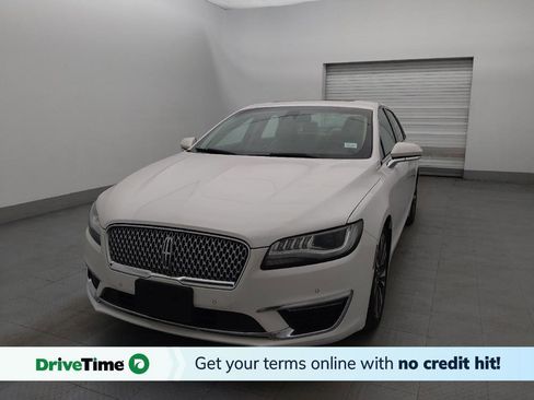 Used 2019 Lincoln MKZ Reserve FWD image 1