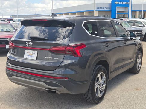 Used 2023 Hyundai Santa Fe SE w/ Cargo Package AWD/4WD image 3
