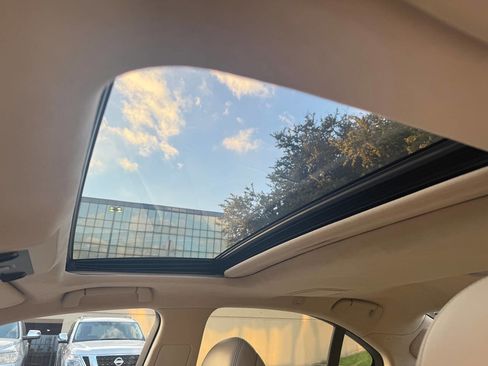 Used 2013 Lexus LS 460 Base 4dr Sedan image 45