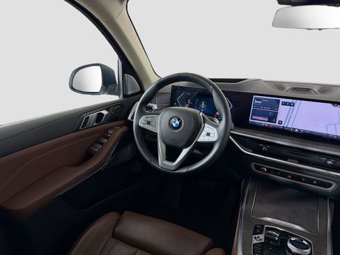 Used 2024 BMW X7 xDrive40i w/ Executive Package AWD/4WD image 27