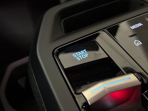 Certified 2024 BMW iX xDrive50 w/ Convenience Package image 34