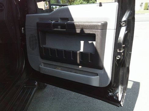 Used 2015 Ford F350 XL w/ Power Equipment Group AWD/4WD image 35