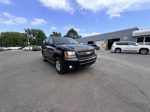 Used 2013 Chevrolet Tahoe LT AWD/4WD image 16