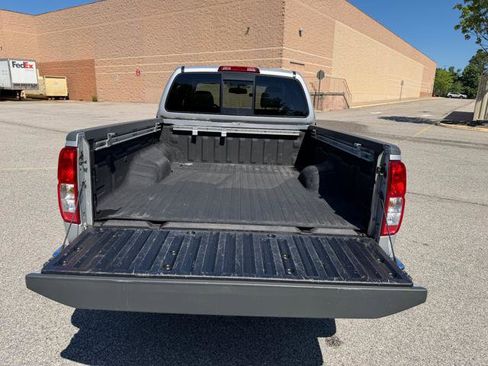 Used 2016 Nissan Frontier SV w/ SV Value Truck Package AWD/4WD image 30