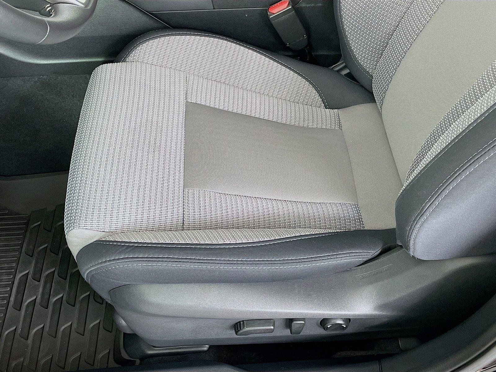 Used 2025 Subaru Outback Premium AWD/4WD image 22