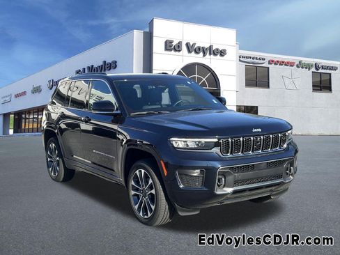 Used 2024 Jeep Grand Cherokee Overland w/ Adv Protech Group III image 1