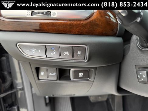 Used 2019 Genesis G90 5.0 Ultimate image 28