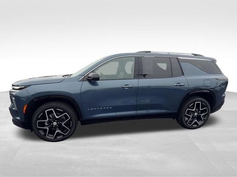 Certified 2026 Chevrolet Traverse High Country w/ LPO, Floor Liner Package AWD/4WD image 3