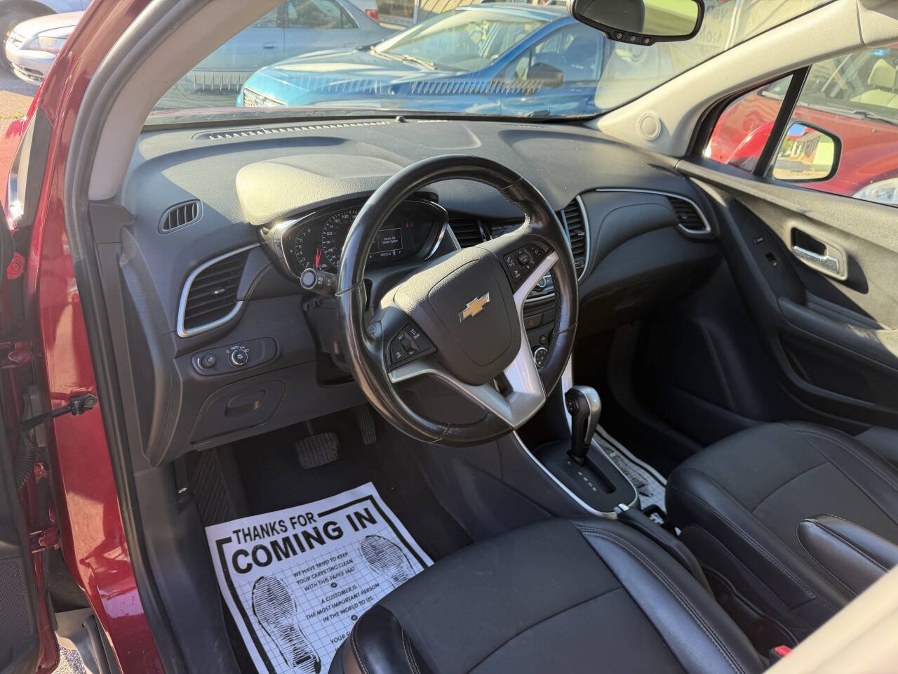 Used 2019 Chevrolet Trax LT w/ LT Convenience Package FWD image 21