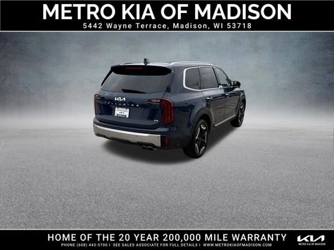 Used 2023 Kia Telluride S AWD/4WD image 6
