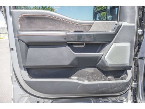Used 2024 Ford F350 Platinum w/ Tremor Off-Road Package AWD/4WD image 18