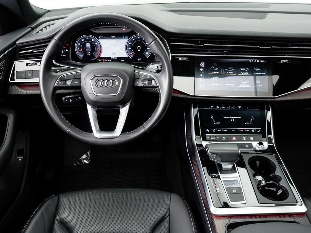 Used 2019 Audi Q8 Premium Plus AWD/4WD image 21