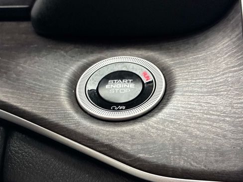 Certified 2025 Jeep Grand Cherokee Limited AWD/4WD image 28