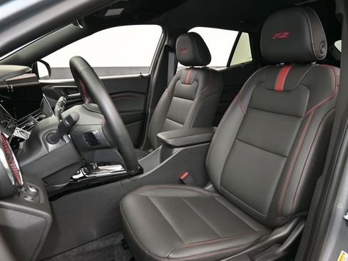 Used 2025 Chevrolet Trax RS w/ Driver Confidence Package image 10