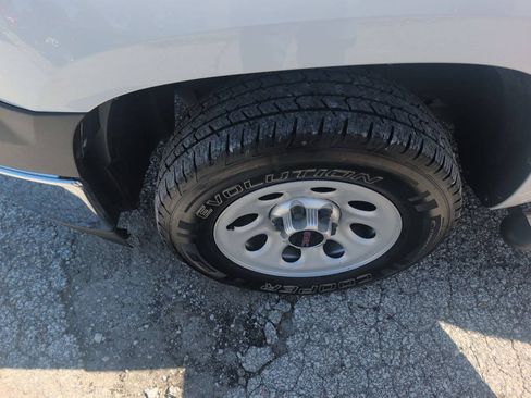 Used 2011 GMC Sierra 1500 W/T RWD image 16