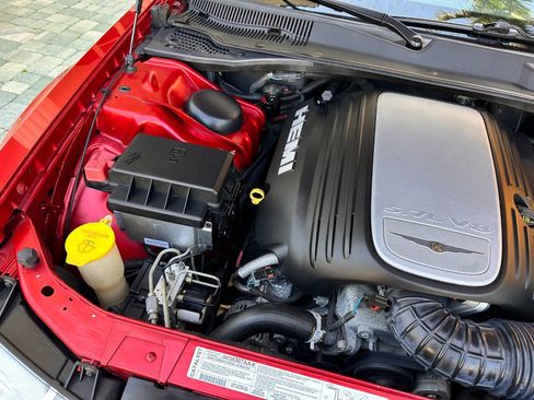 Used 2006 Chrysler 300 C RWD image 48