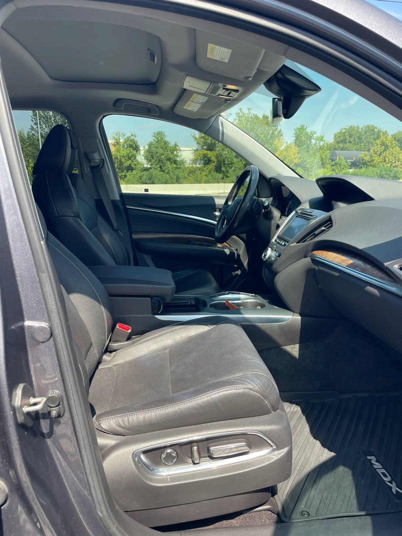 Used 2020 Acura MDX w/ Technology Package FWD image 10
