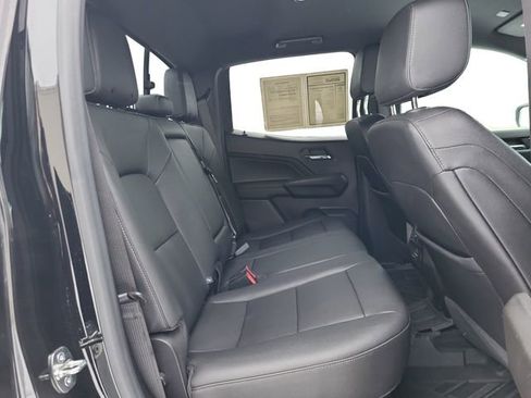 Used 2023 Chevrolet Colorado LT image 24