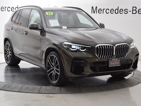 Used 2023 BMW X5 xDrive40i w/ M Sport Package AWD/4WD image 8